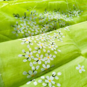 সবুজ শিউলি হ্যান্ড পেইন্ট ফ্লোরাল শাড়ি