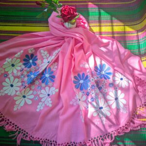 গোলাপি বসন্তছোঁয়া শাল